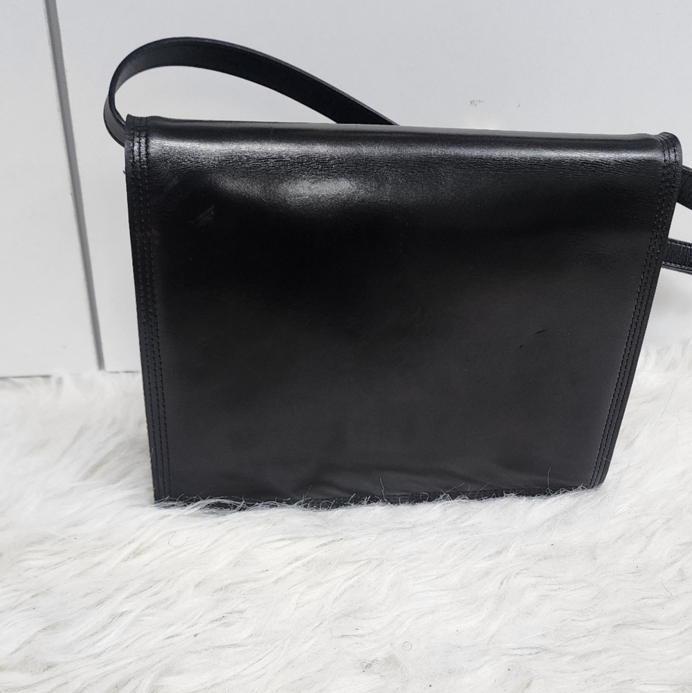 YSL Black Leather Bag – Elegant - Picture 4 of 15